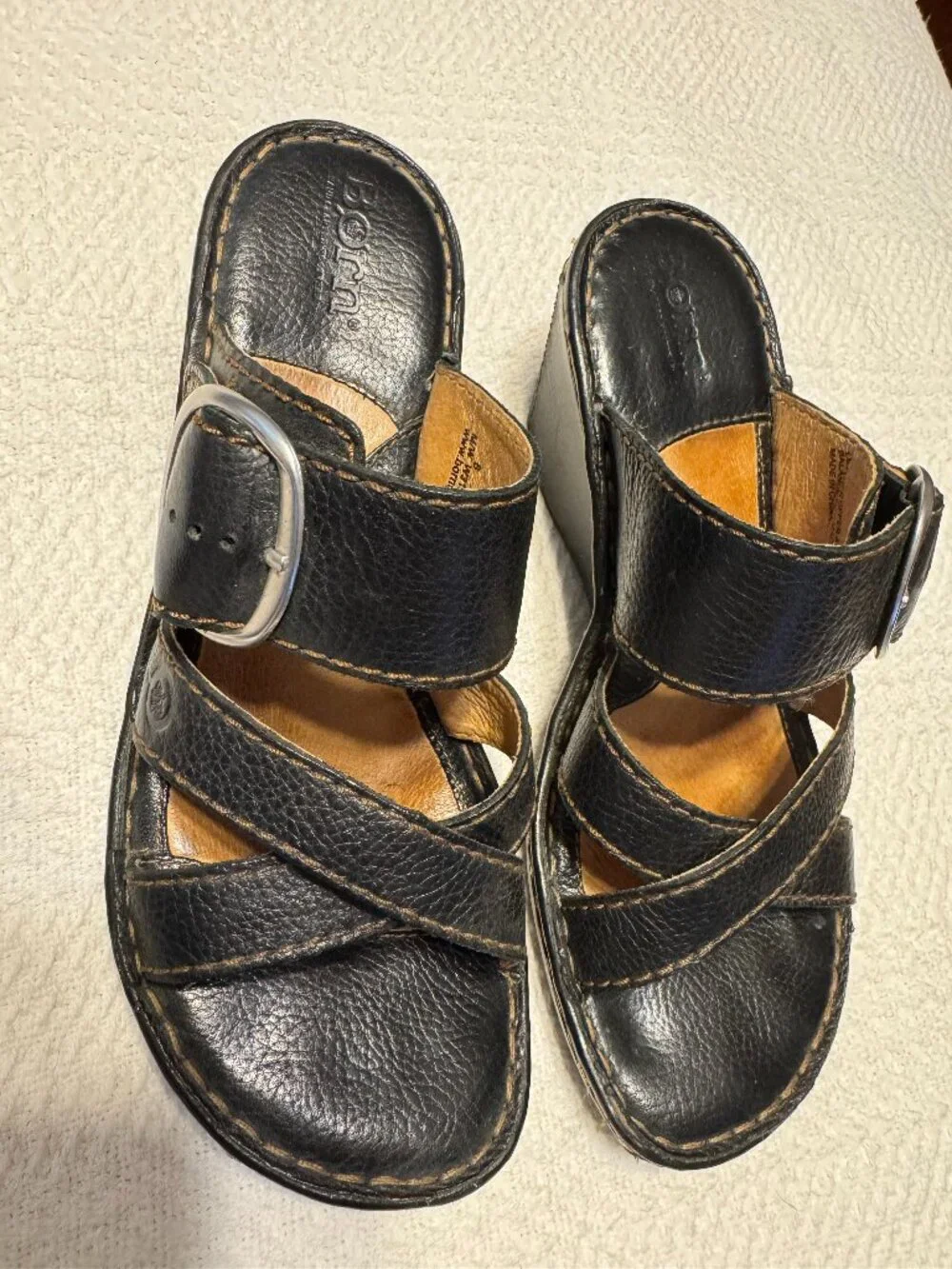 Born Black Leather Wedge Sandals Sz. 6